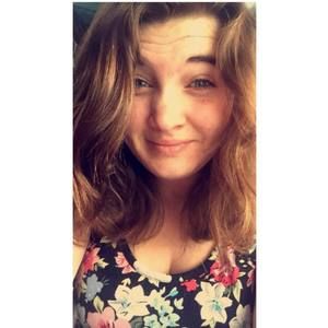 Meet your Posher, Carly